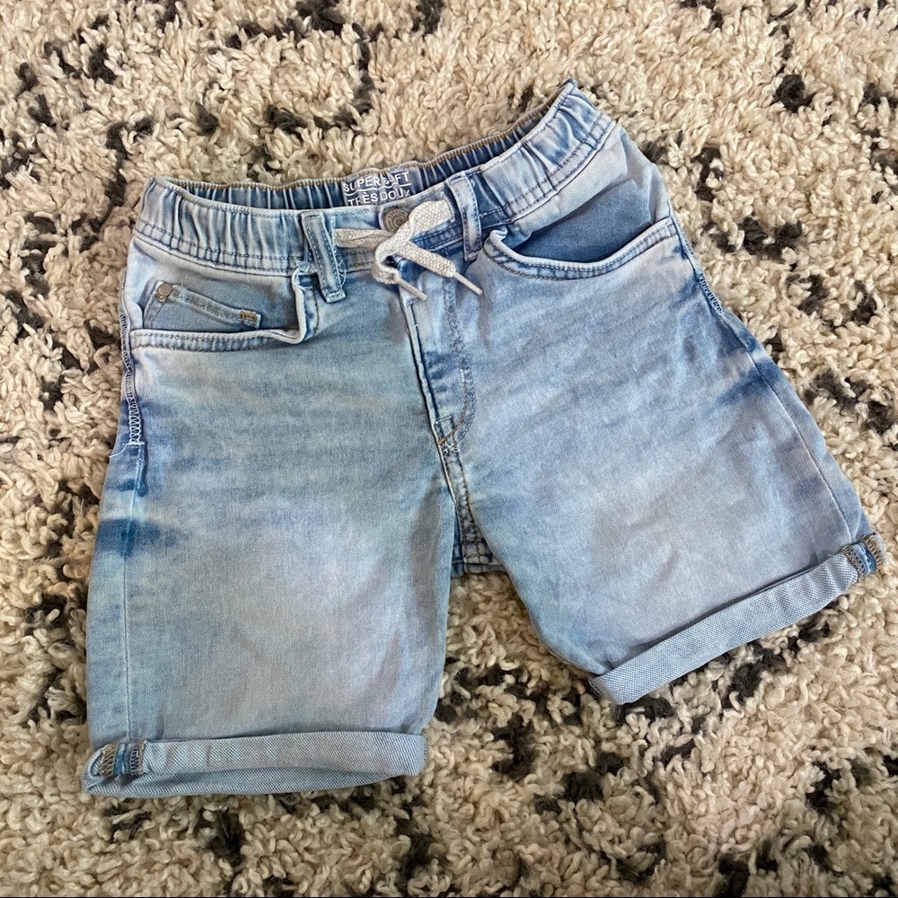 H&M 6-7Y denim shorts